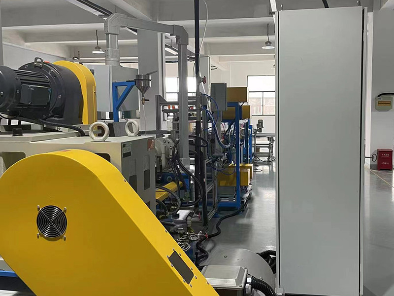Shanghai Zhonglei Electric Material Co., Ltd. linia produkcyjna producenta
